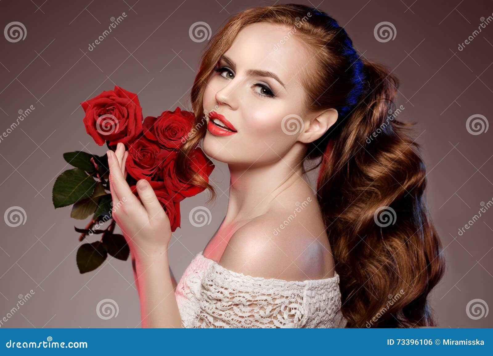 Fleur Rose pour cheveux
