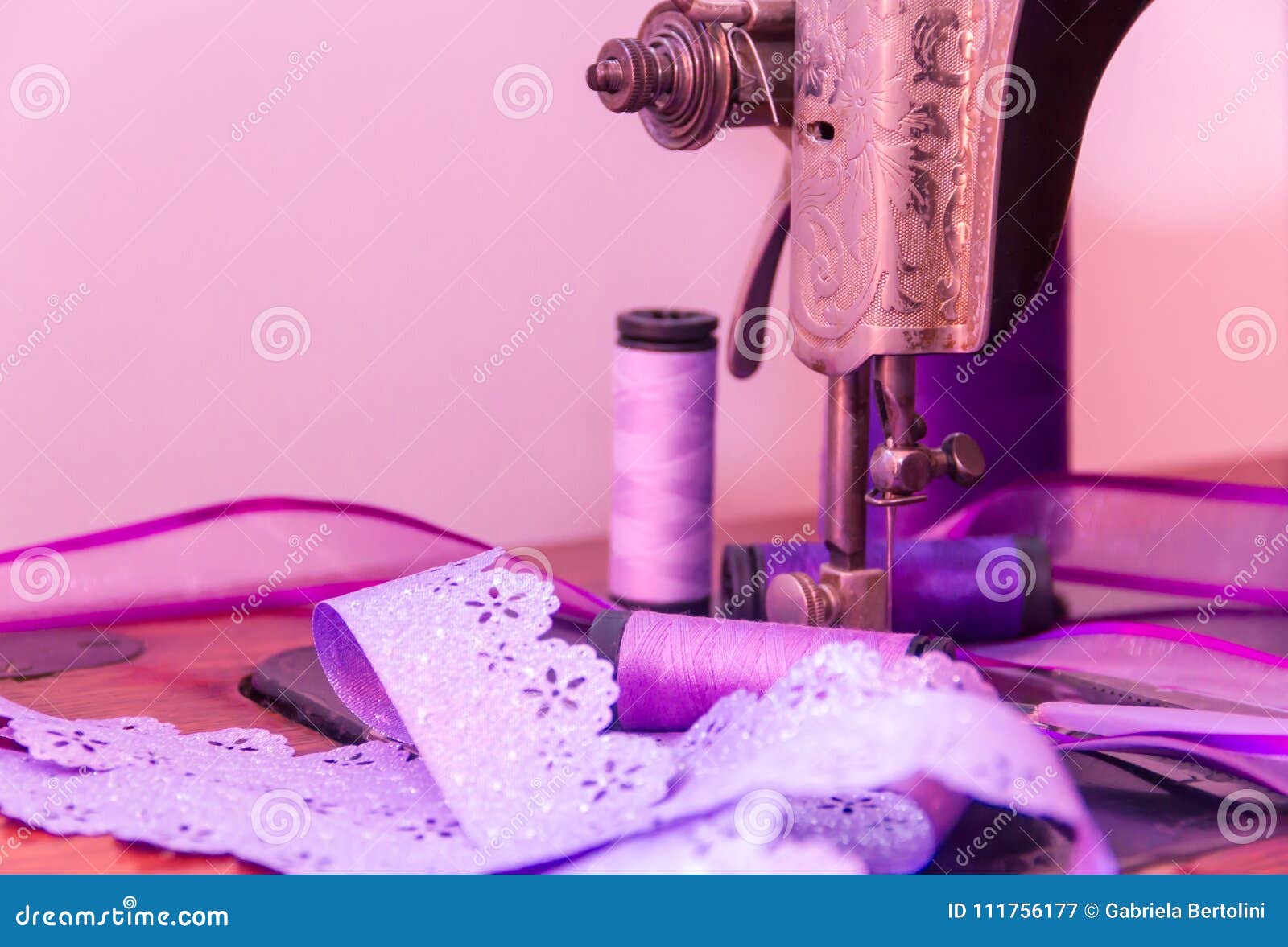 old sewing machine and sewing s