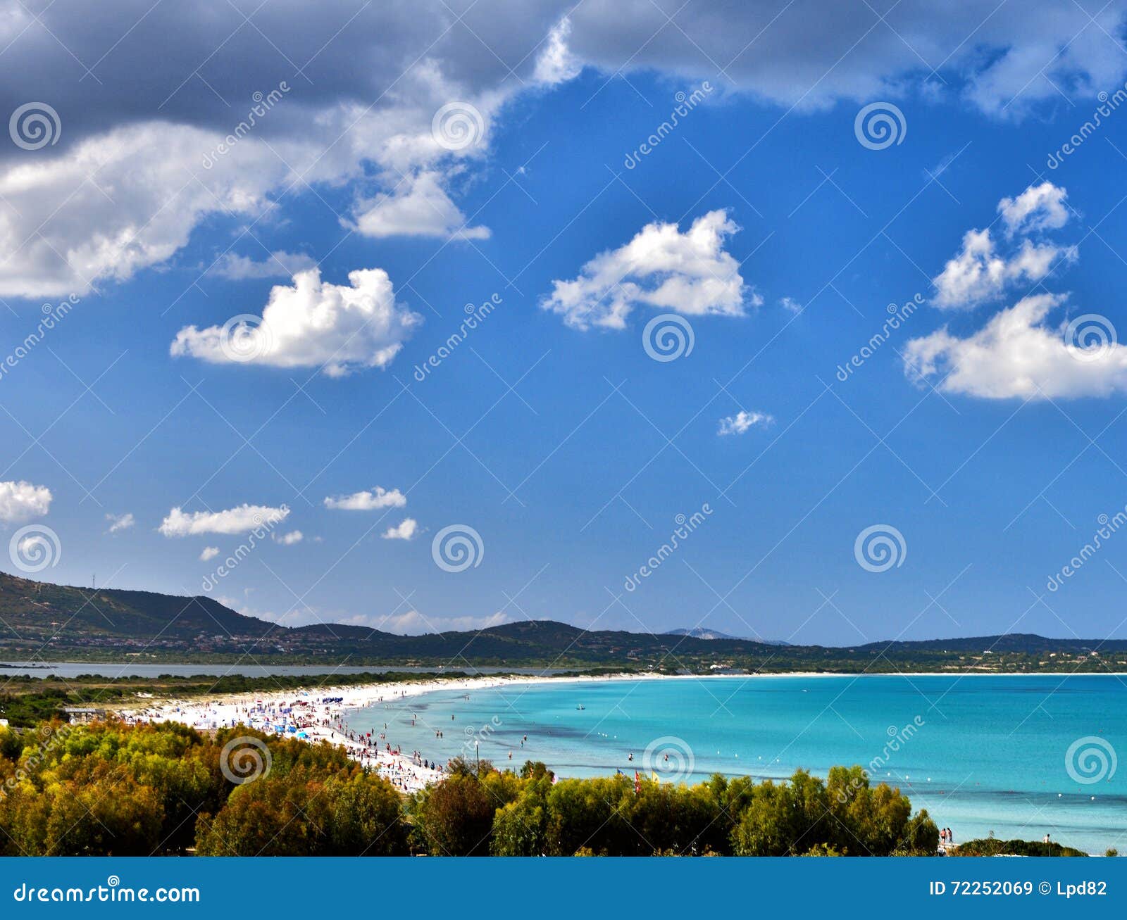 Mar sardo. Playa de Cinta del La, San Teodoro - Cerdeña