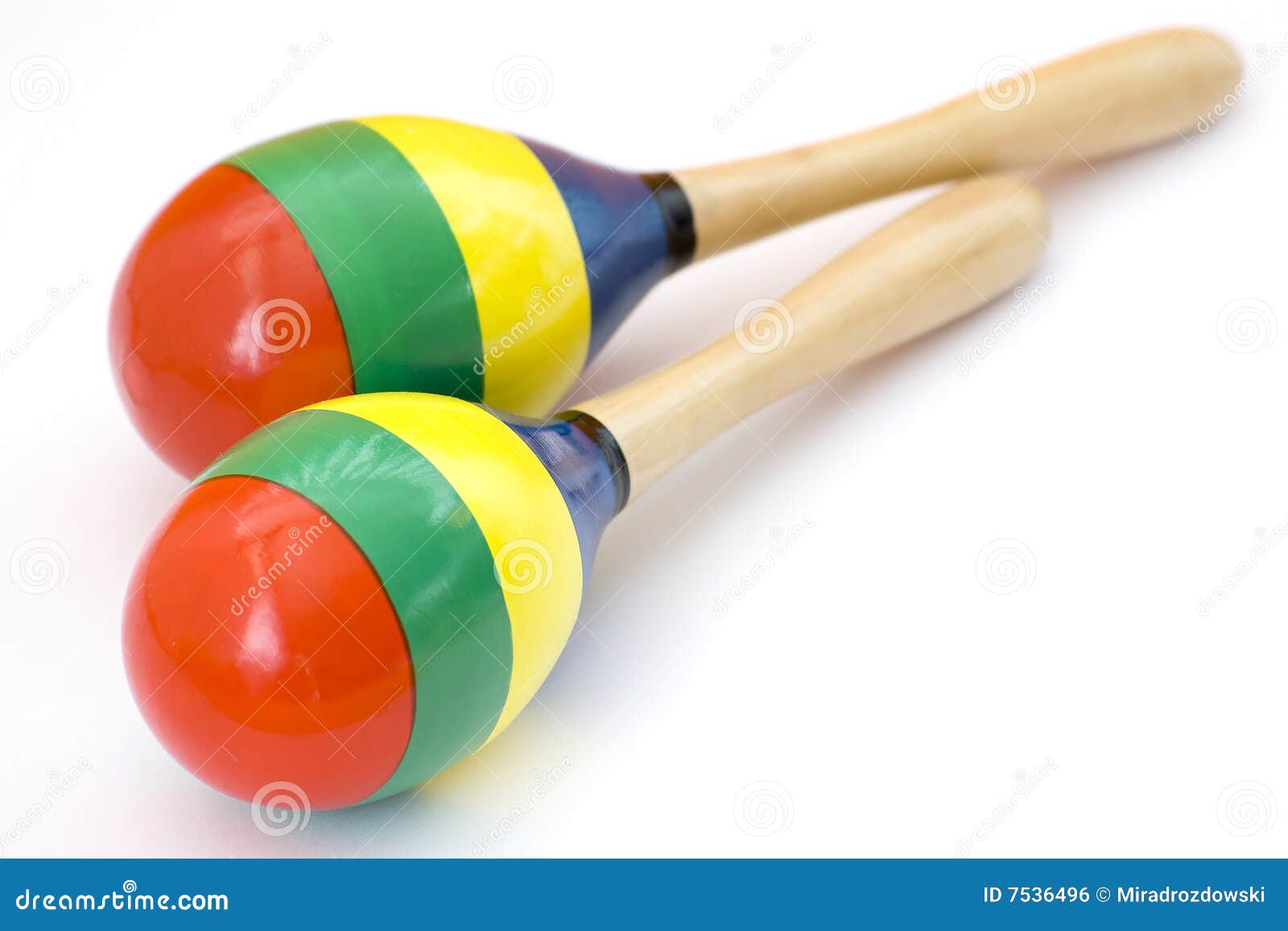 Maracas photo stock. Image du bois, instrument, couleur 7536496