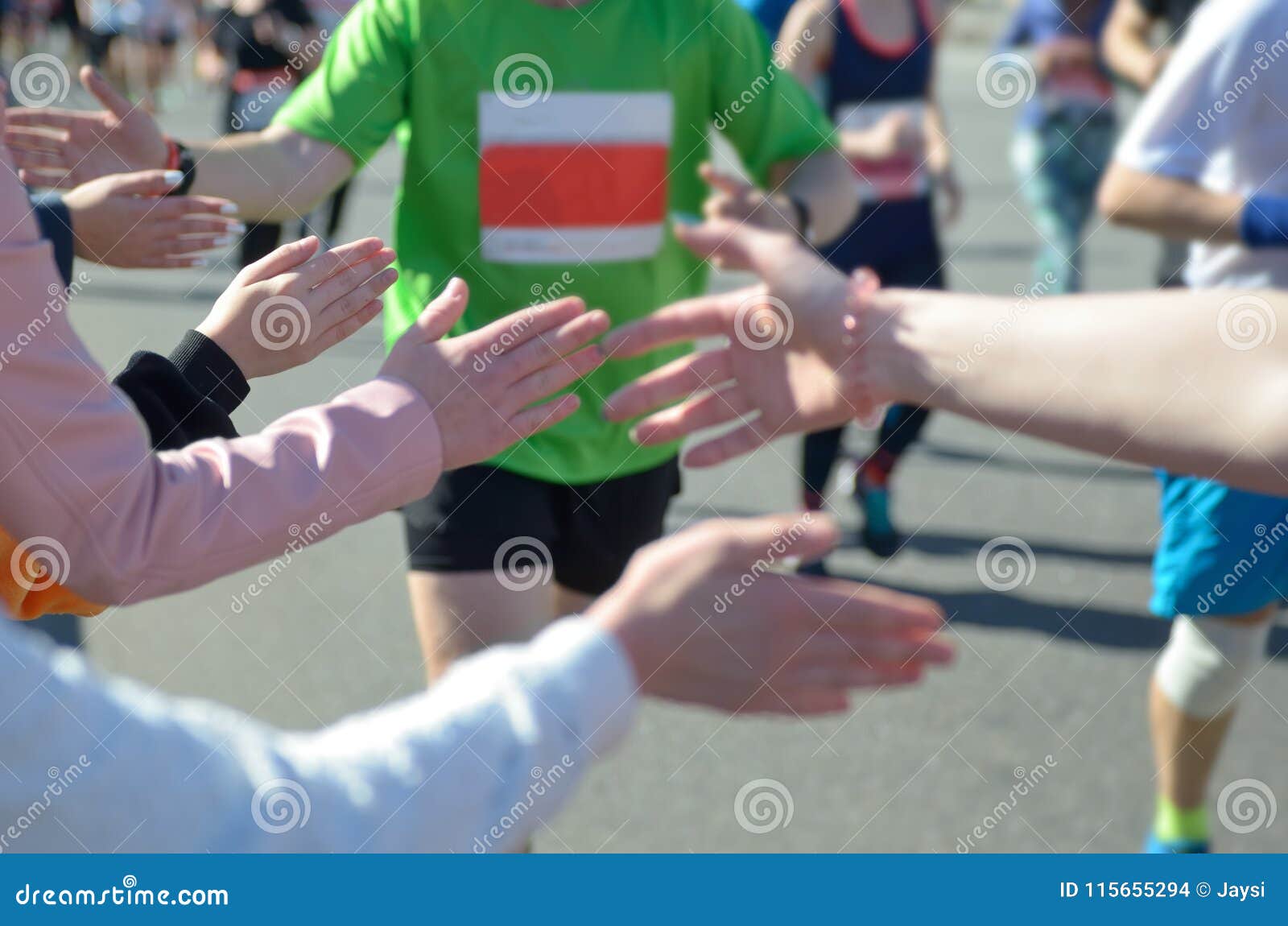 supportive runners