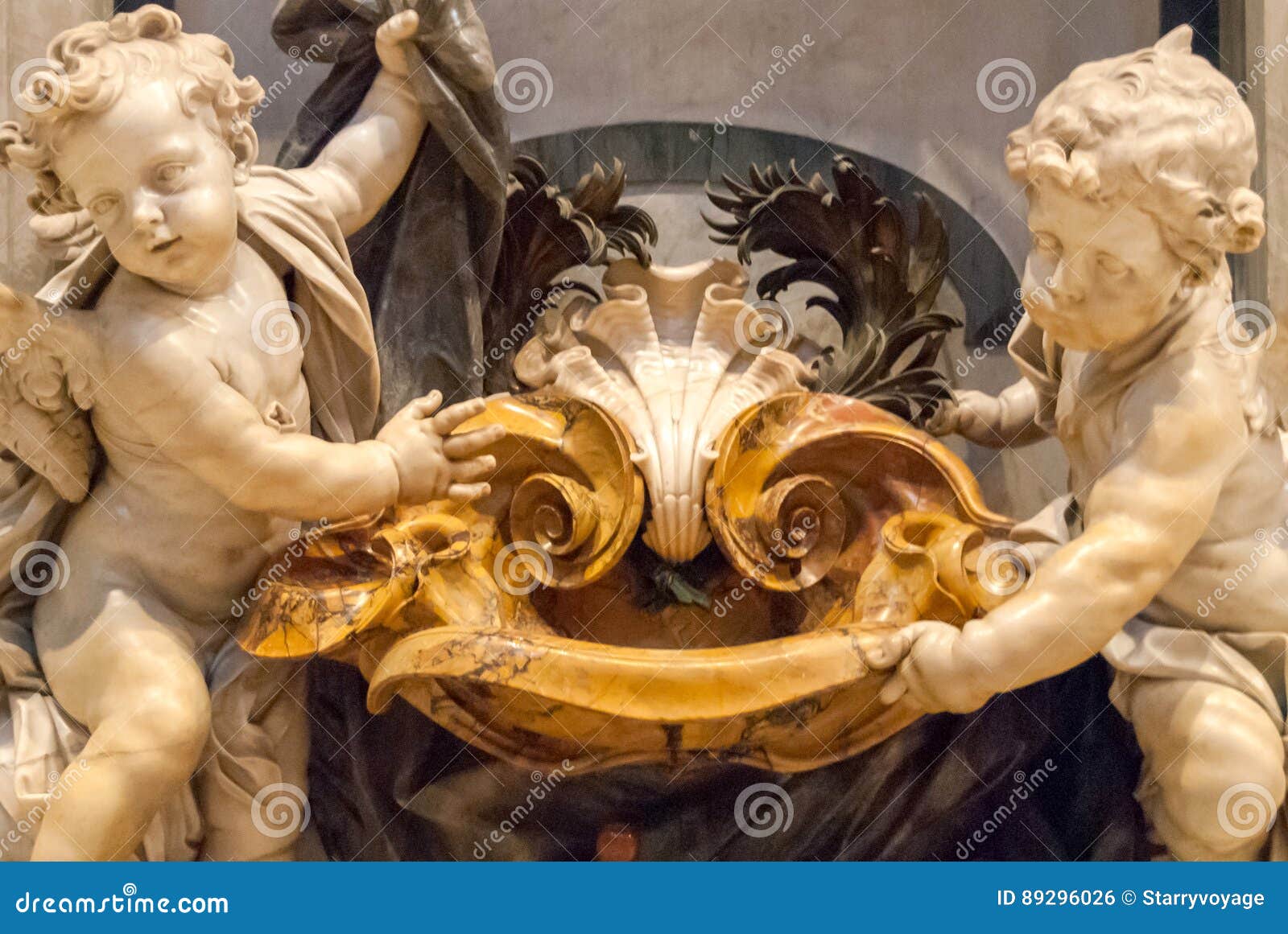 Ancient Holy Water Font sink in marble Church' 700 