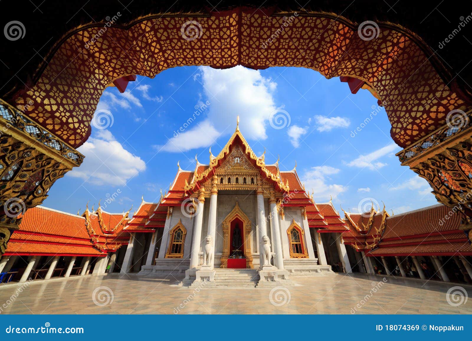 the marble temple, bangkok, thailand