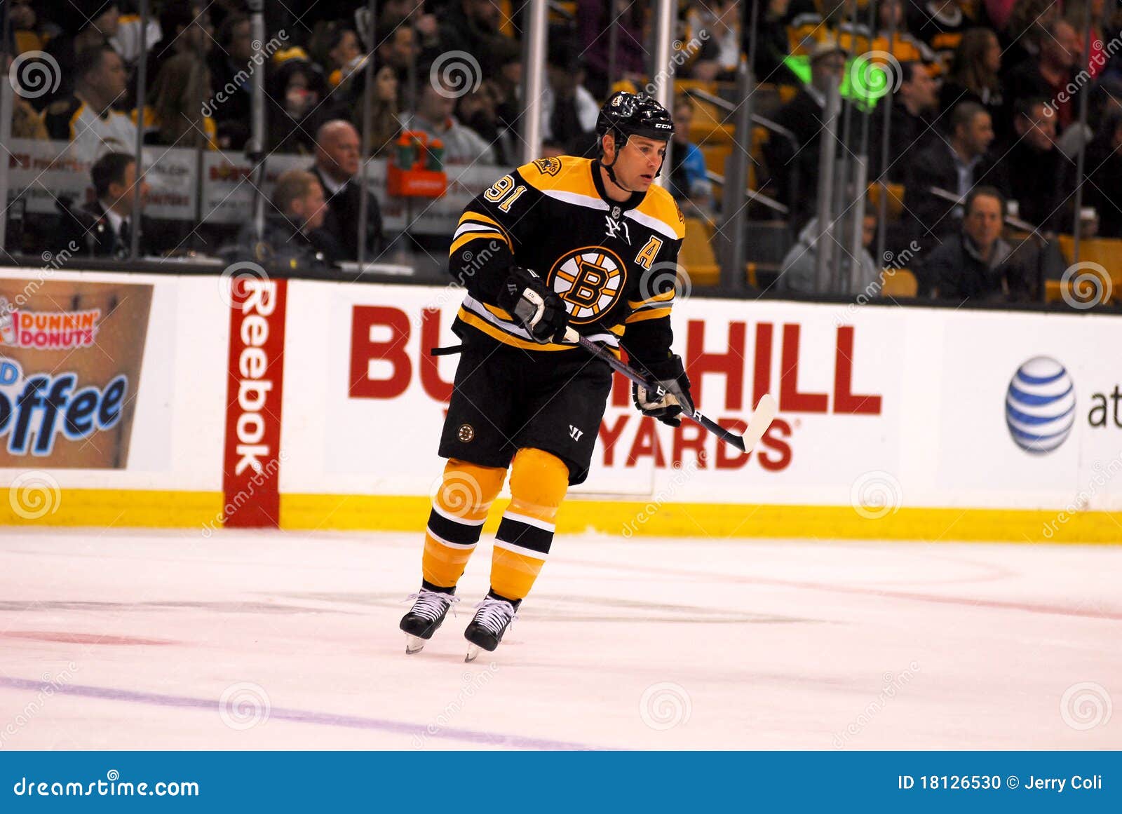 Marc Savard Boston Bruins editorial image. Image of player - 18126530