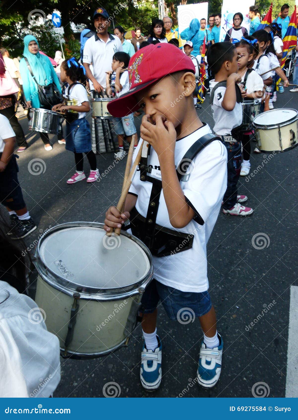 Marching band editorial stock image. Image of city, children 69275584