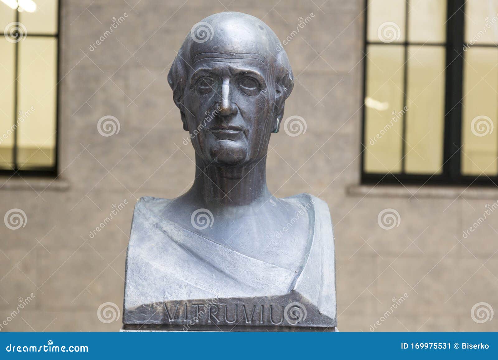 buste of vitruvius