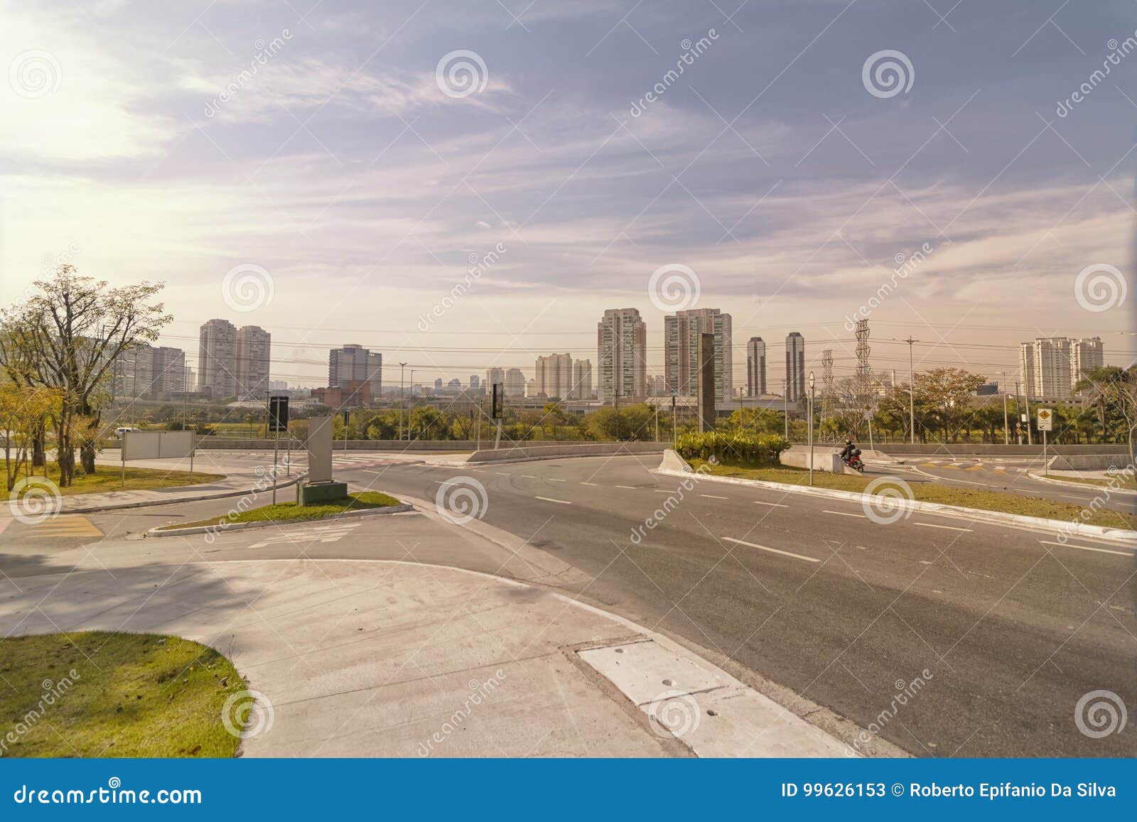 marginal pinheiros , sao paulo, sp, brazil