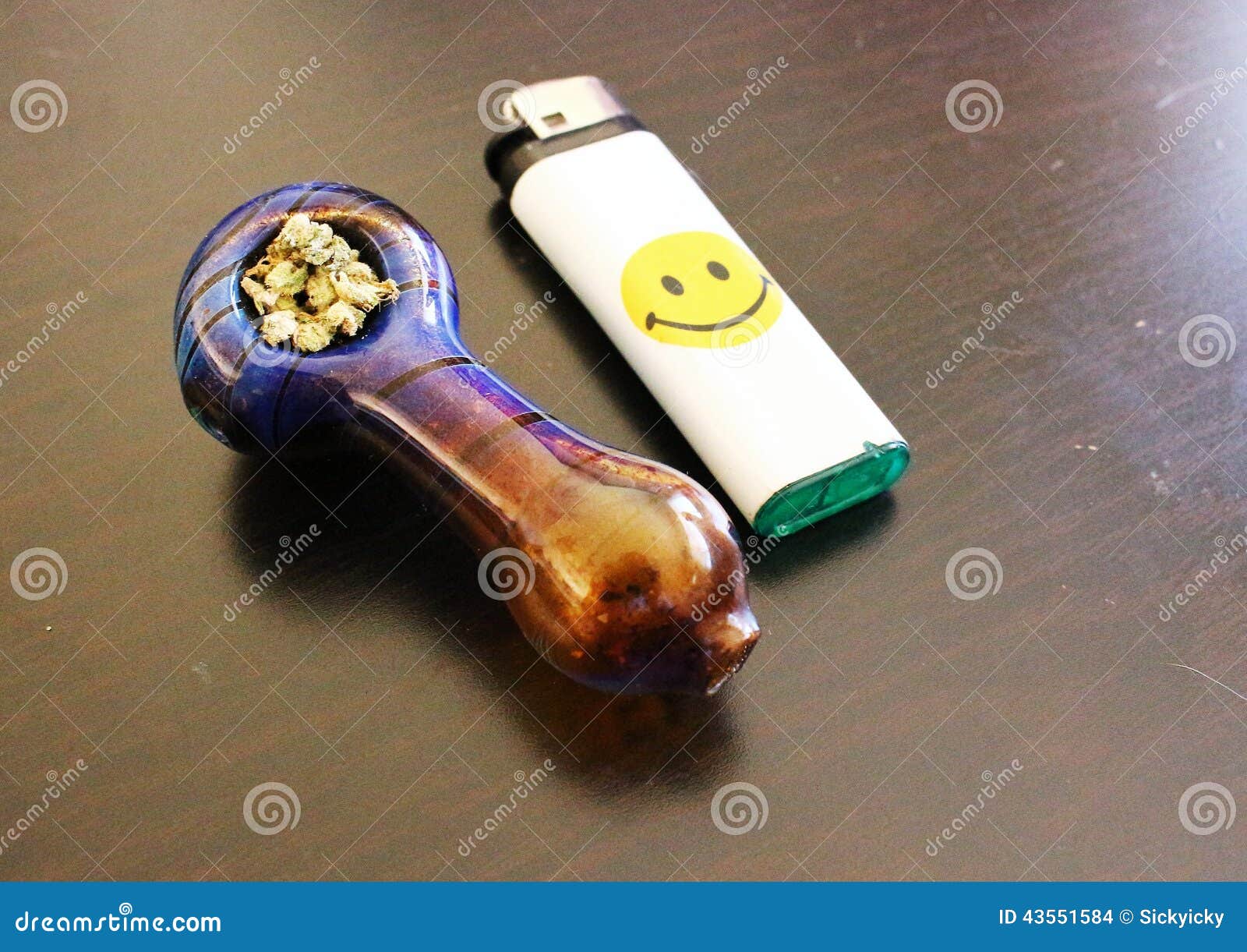 Marijuana in a pipe stock photo. Image of skunk, stoned 43551584