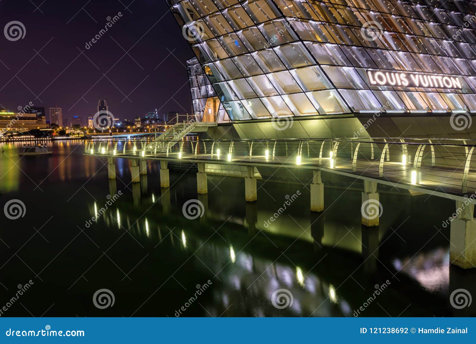 Marina Bay, Singapore - April 1 2018 - View Of Louis Vuitton During At Midnight Editorial ...