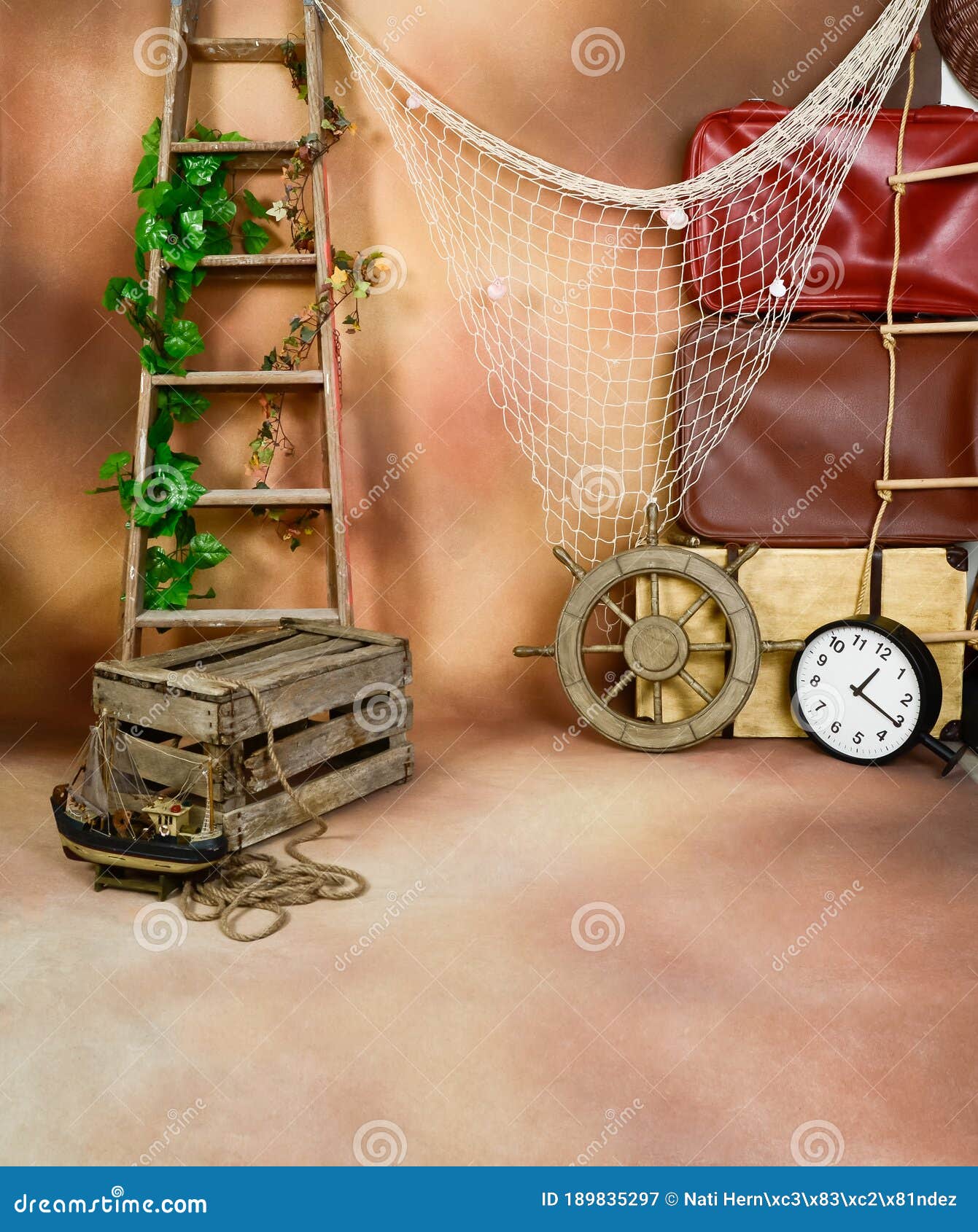 Marine Decoration in Wood, Brown and Green Tones. Stock Image - Image of  rope, retro: 189835297