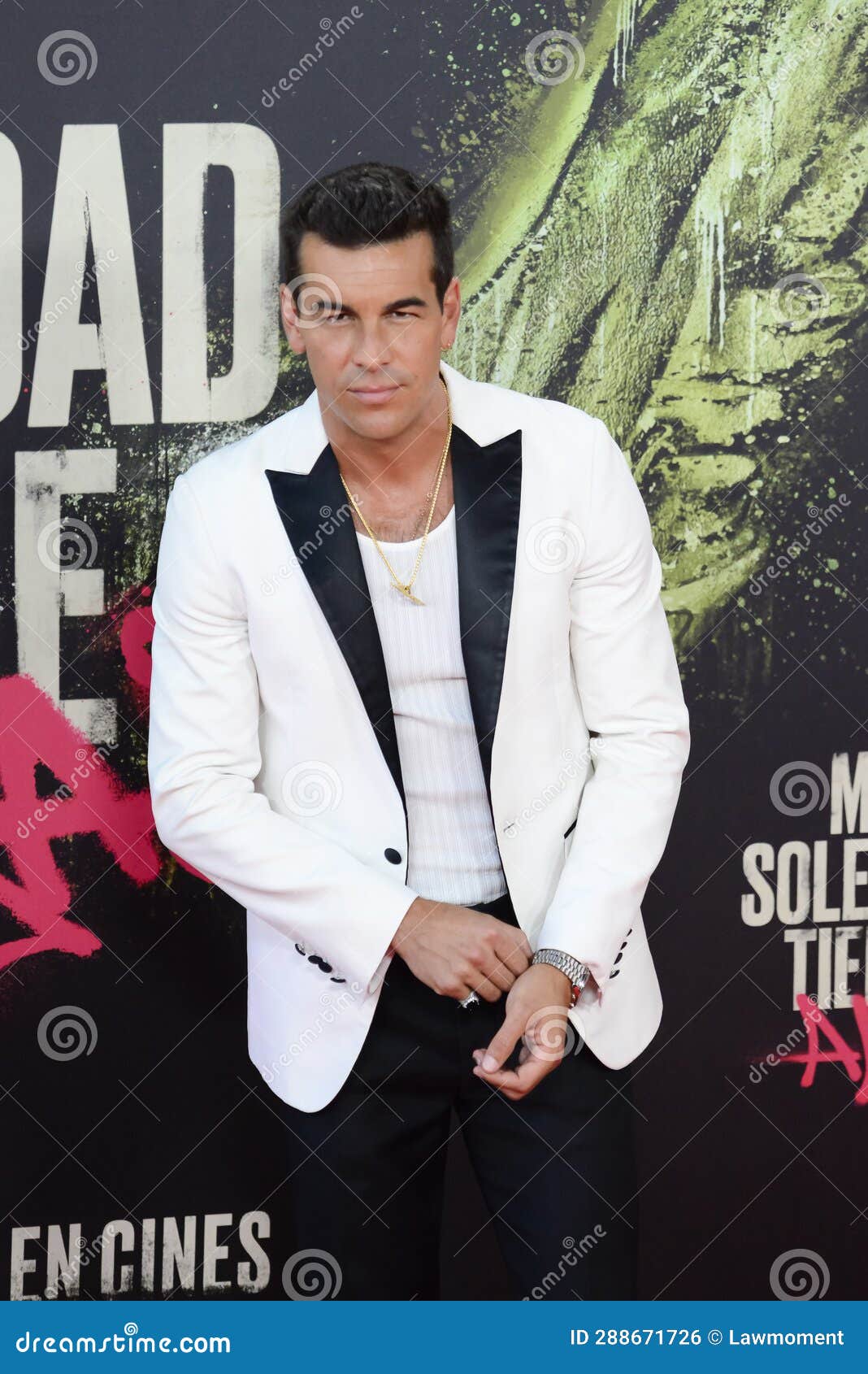 Mario Casas Atende a Estreia Do Filme Panish Soledad Tiene Alas Em