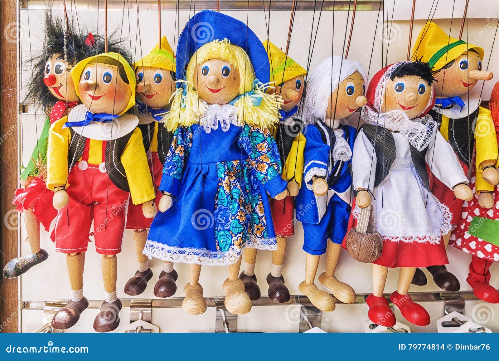 Marionnette en Bois sur Boutique des marionnettes