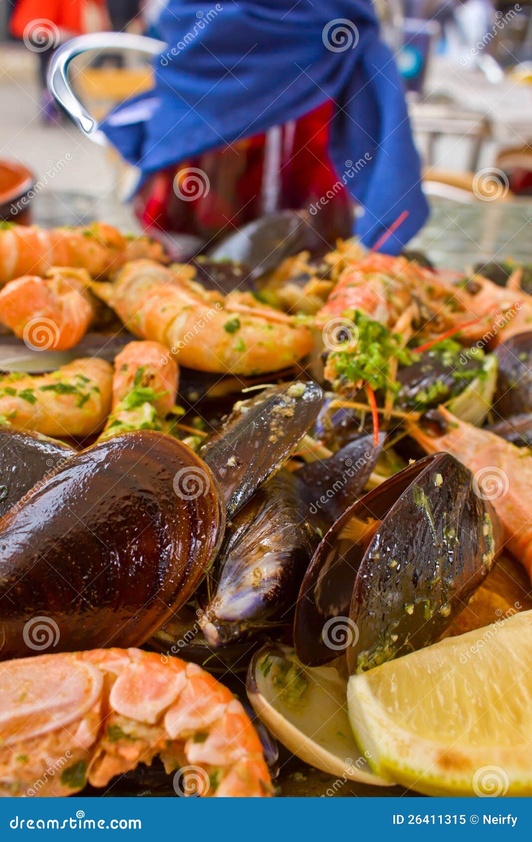 Mariscos Asados a La Parilla - Parrillada De Marisco Imagen de archivo