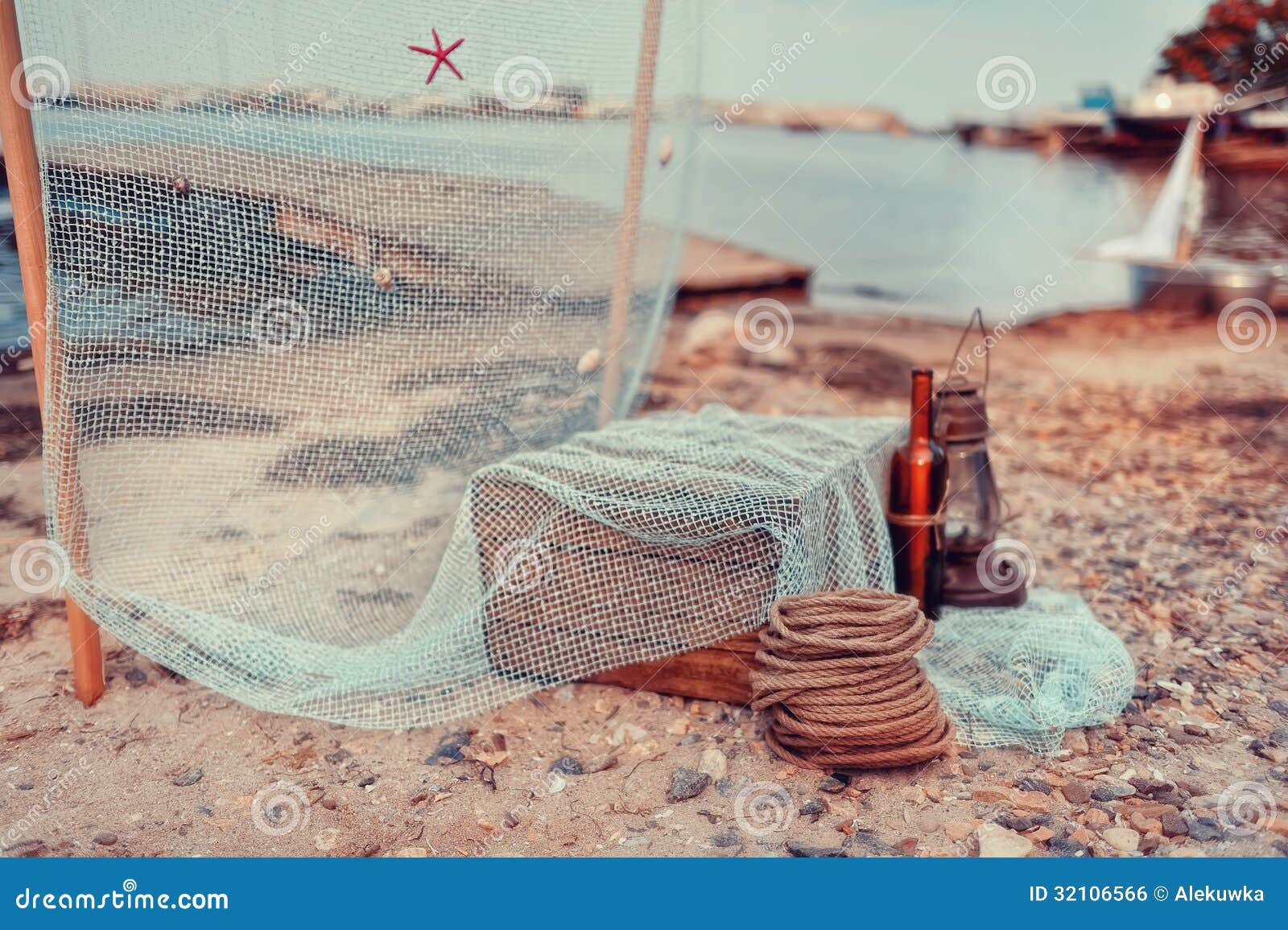 https://thumbs.dreamstime.com/z/maritime-composition-bay-wooden-pier-fishing-nets-marine-32106566.jpg