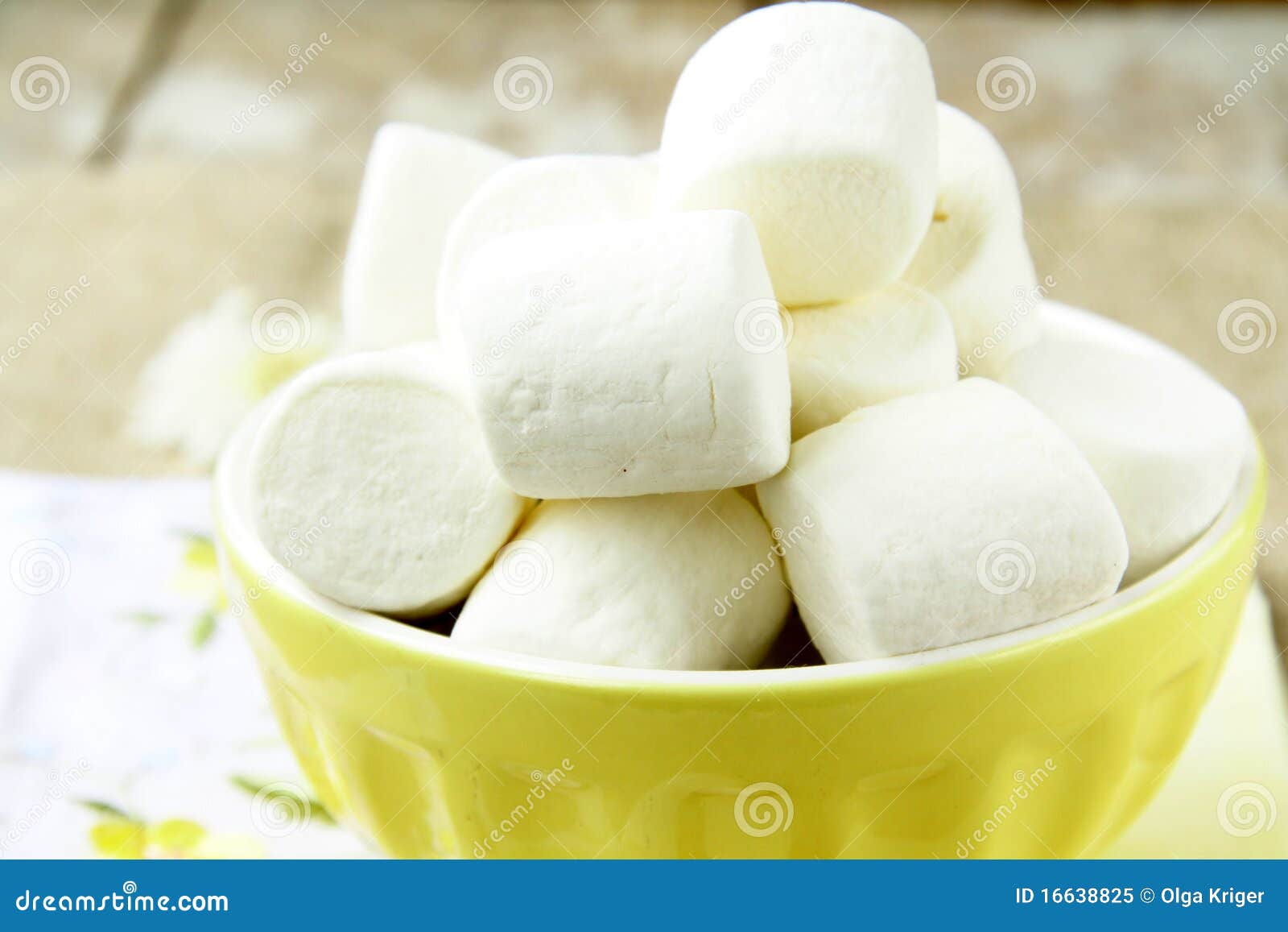 Marshmallows in the Yellow Cup Stock Image Image of drink, product