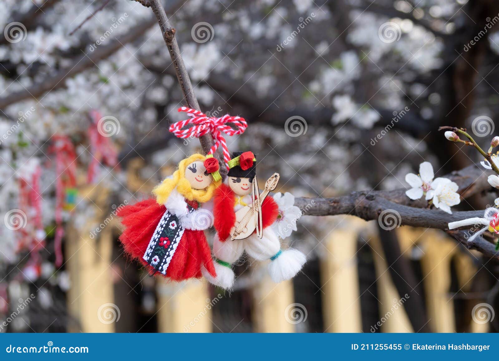 martenitsa or martisor - bulgarian and romanian tradition