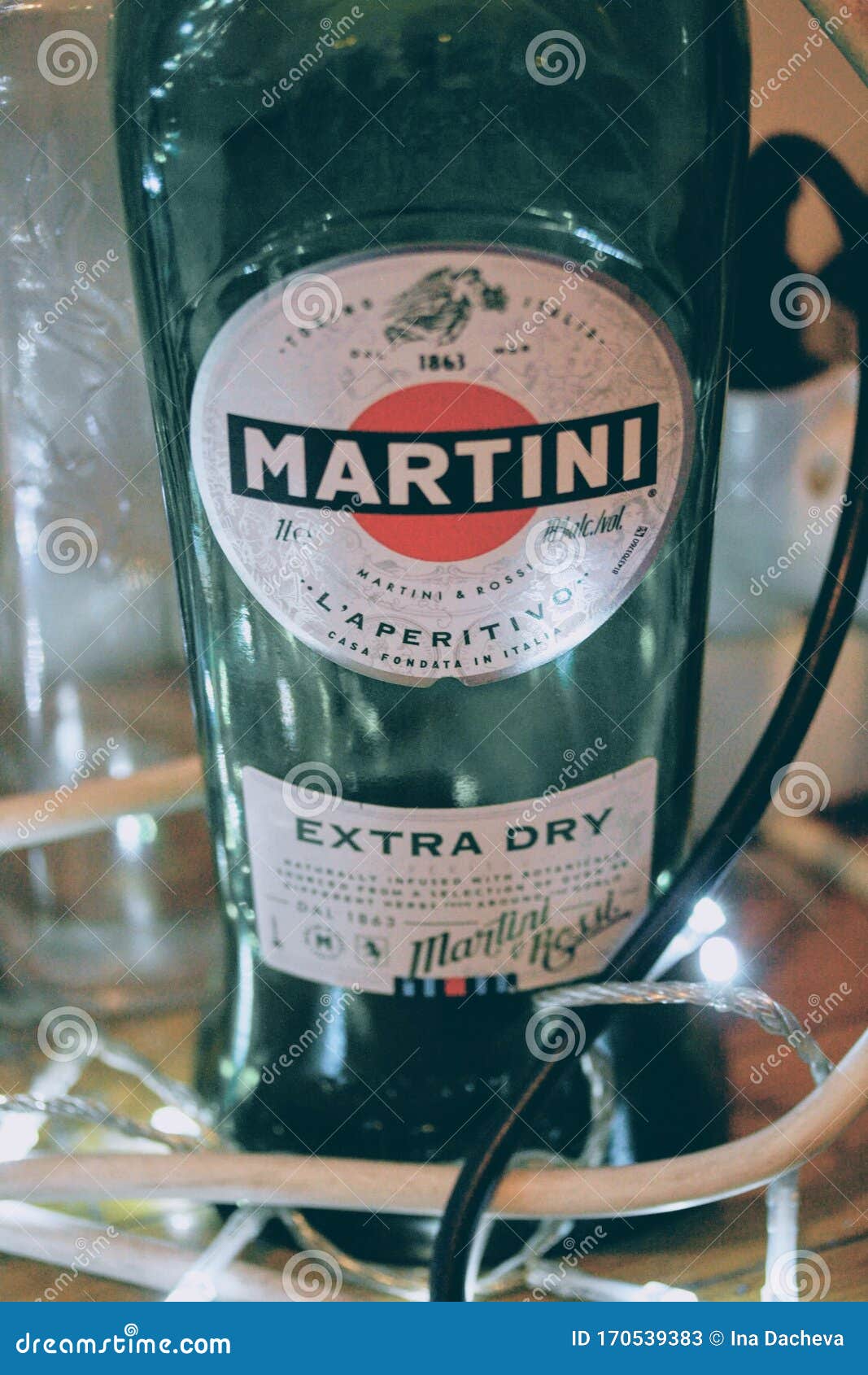 Martini extra dry editorial stock photo. Image of alcohol 170539383
