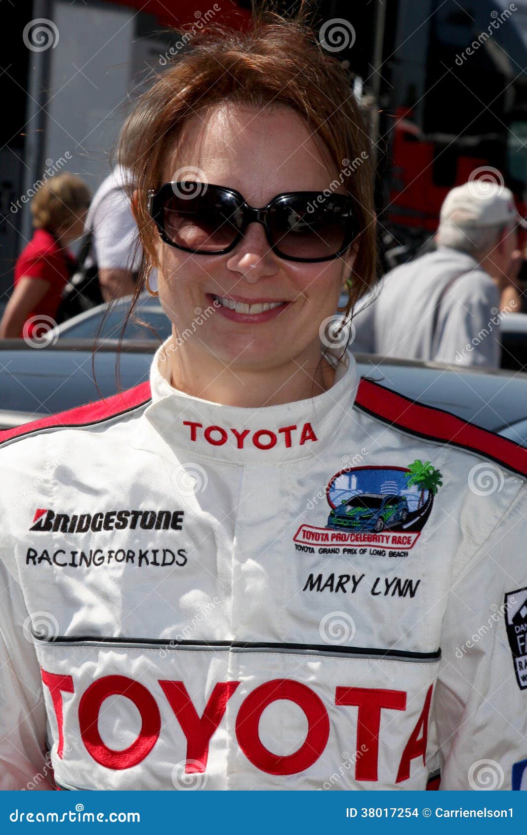 Mary Lynn Rajskub editorial stock image. Image of track - 38017254