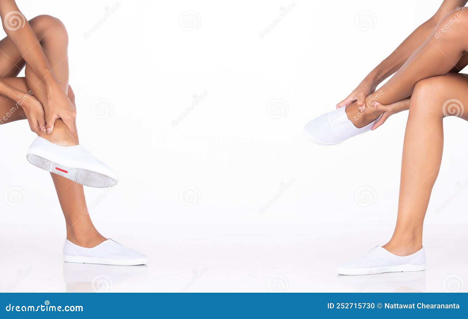 Masaje Zapatos Zapatillas Para Aliviar El Dolor Cansado Larga Distancia Aislado Blanco Foto de archivo - Imagen de bronceado, atlético: 252715730