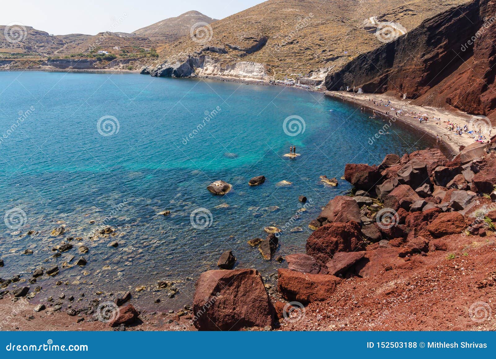 sekstant bøf skovl Mass Tourists Enjoying Summer Holidays in Popular Red Beach in Santorini,  Greece Editorial Stock Photo - Image of crowded, tourists: 152503188