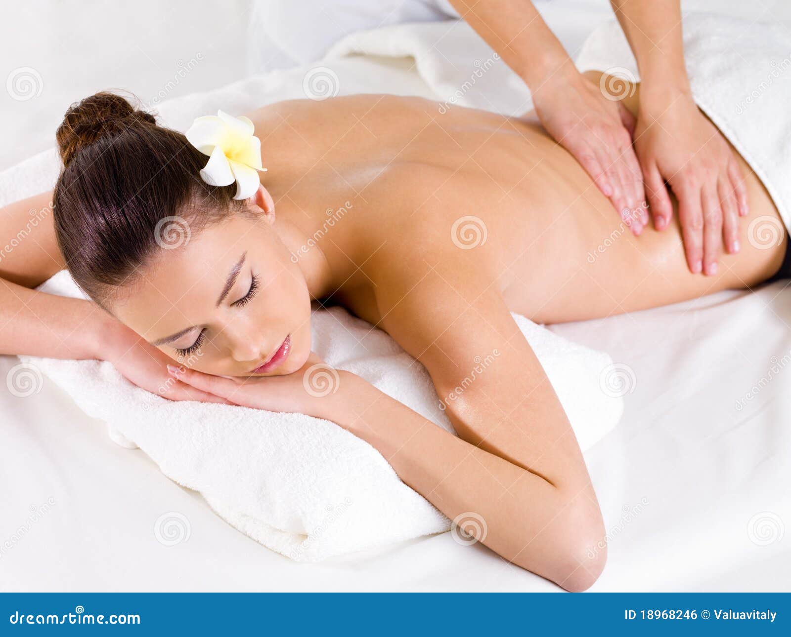 https://thumbs.dreamstime.com/z/massage-back-woman-spa-salon-18968246.jpg