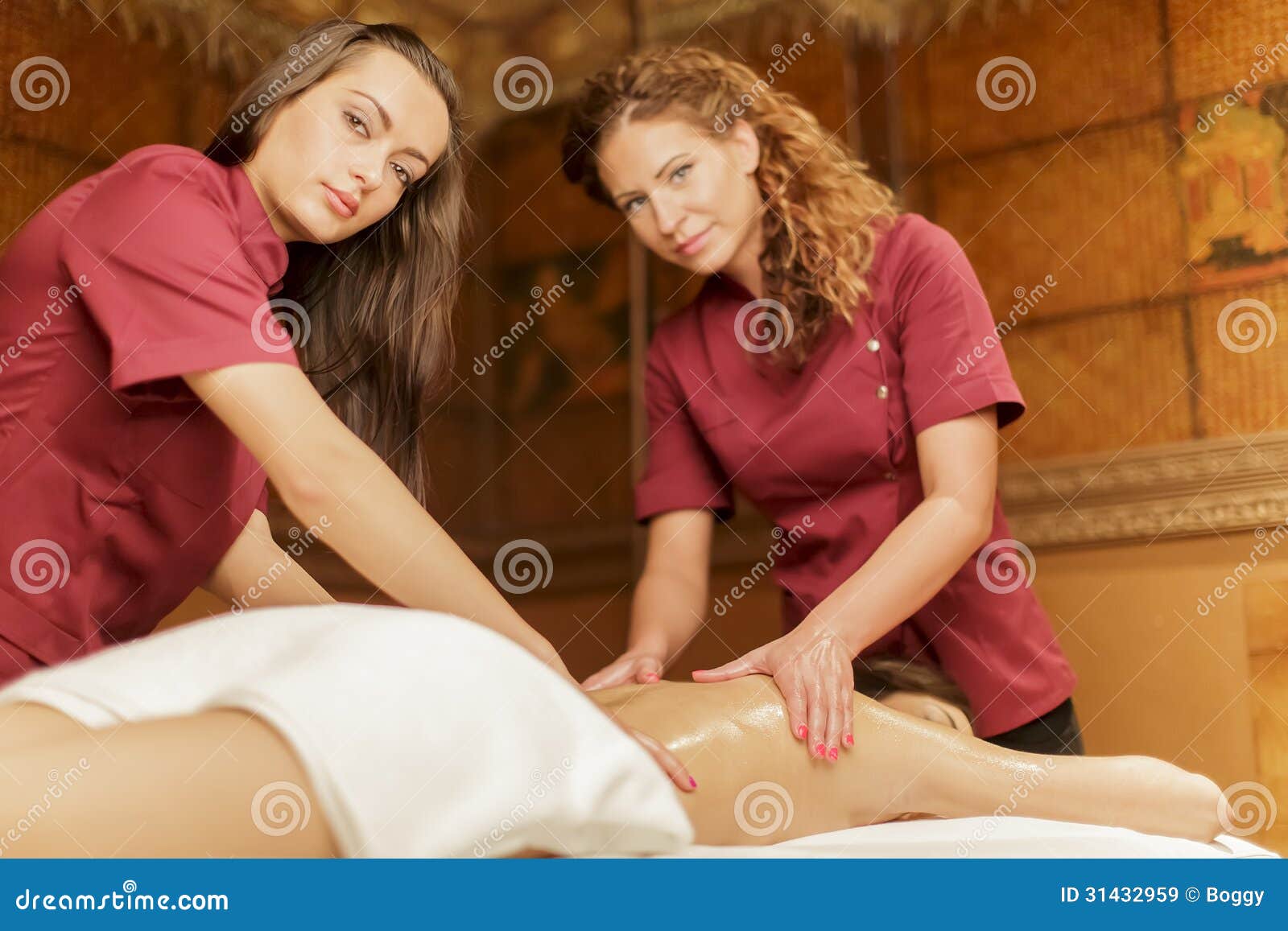 Two Girl Massage