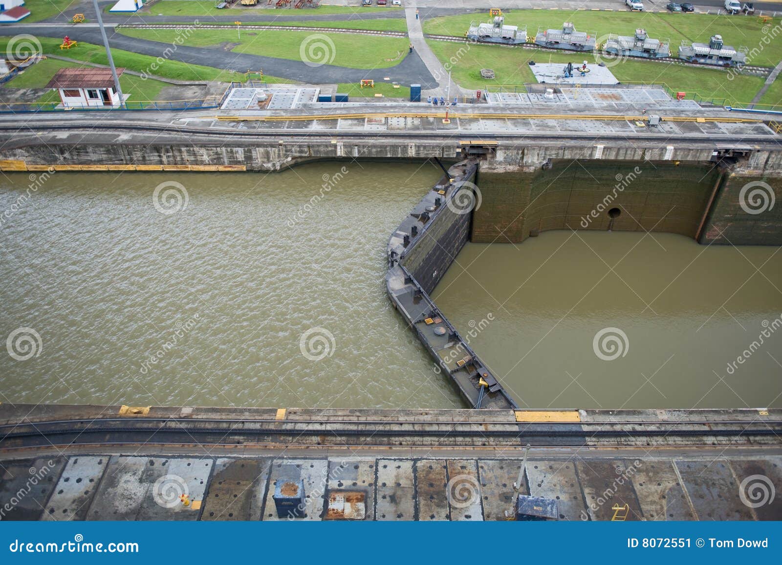 massive panama canal lock