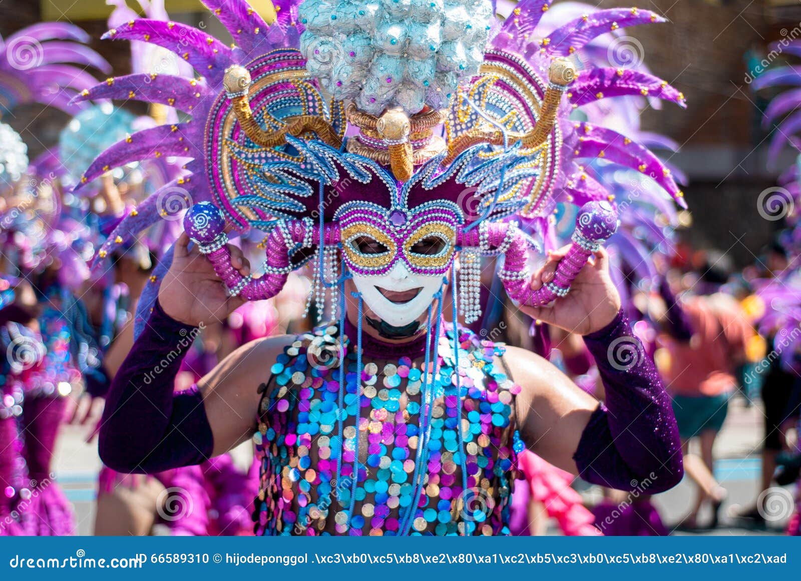 Masskara festival Bacolod stad, Filippinerna 2015