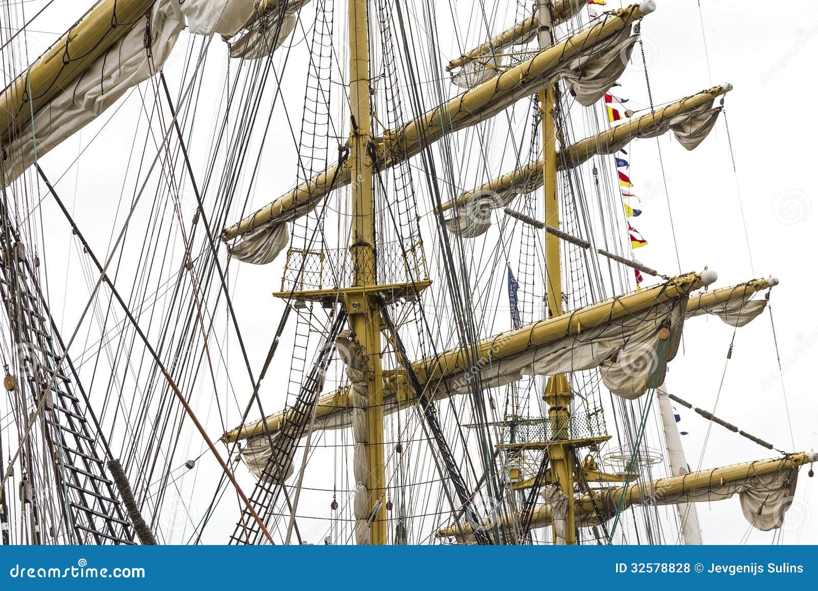 Mast Of Sailing Ship Royalty Free Stock Photos - Image 