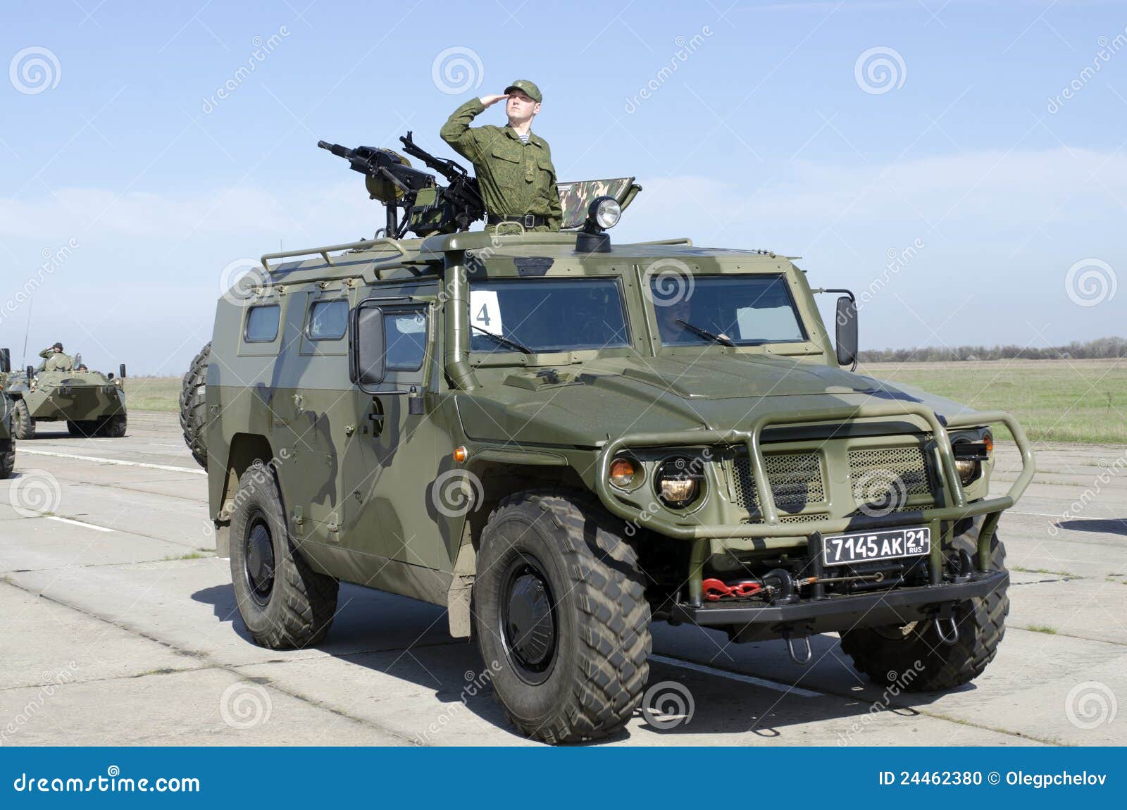 Matériel Militaire Dans La Même Formation Image éditorial - Image du  victoire, usine: 24462380