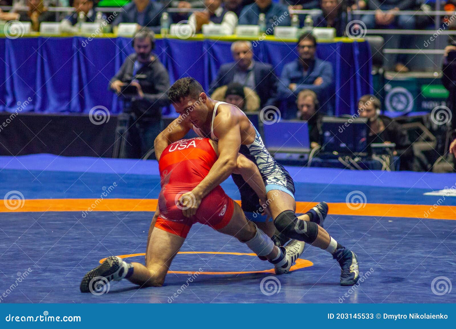 Match between Nico Megaludis, Titan Mercury Wrestling Team USA Vs