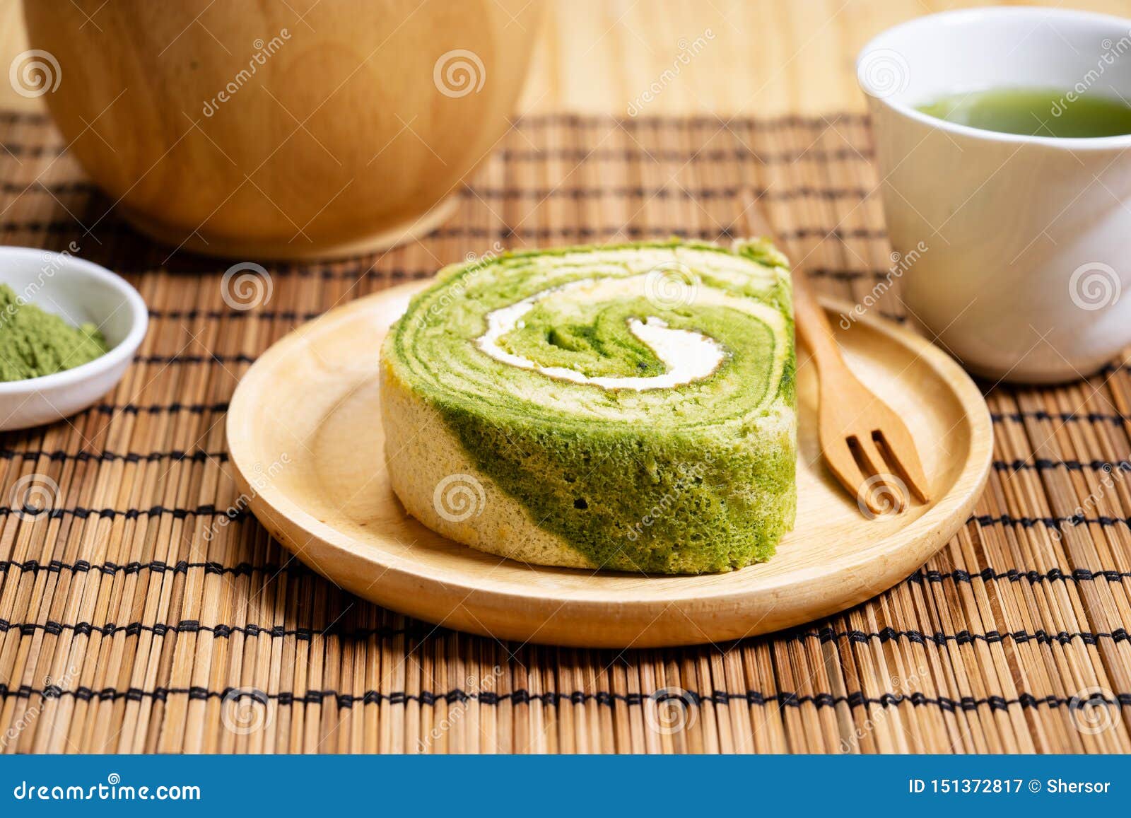 Matcha green tea roll cake stock image. Image of green 151372817