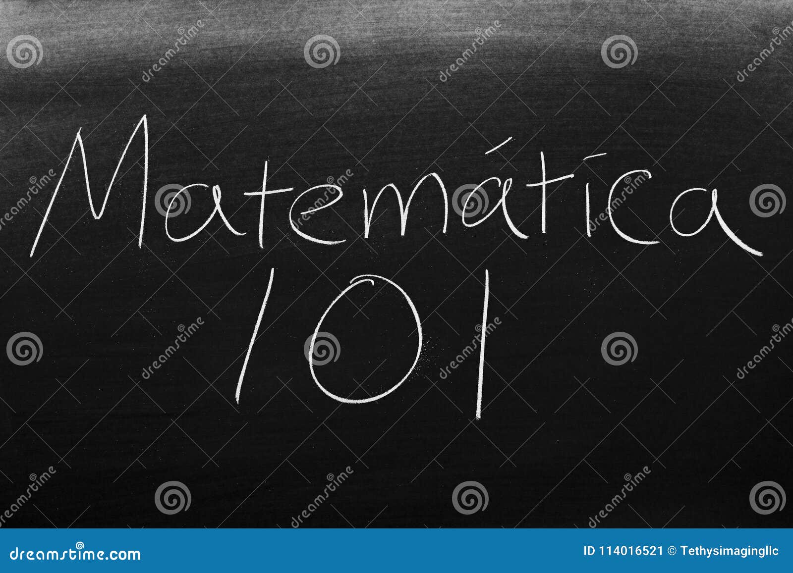 matemÃÂ¡tica 101 on a blackboard