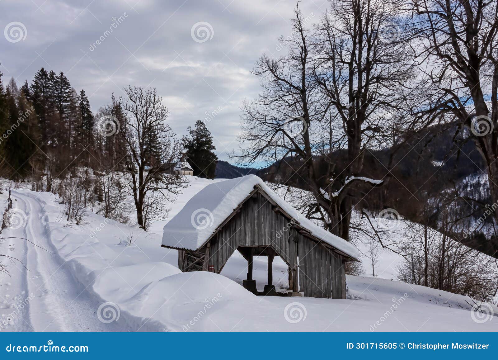 matschacher gupf - small chapel with panoramic view on baerental valley in austrian alps