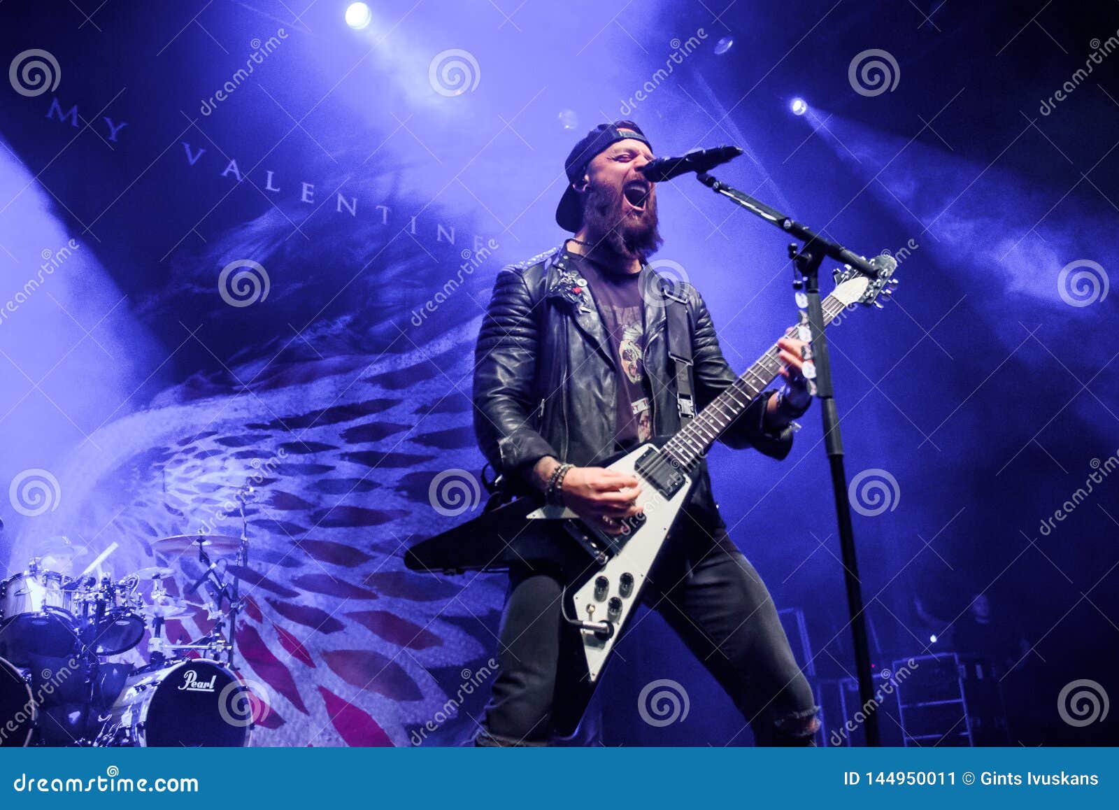 Matthew Tuck of Band Bullet for My Valentine Sings Editorial Photography -  Image of metalcore, band: 144950777