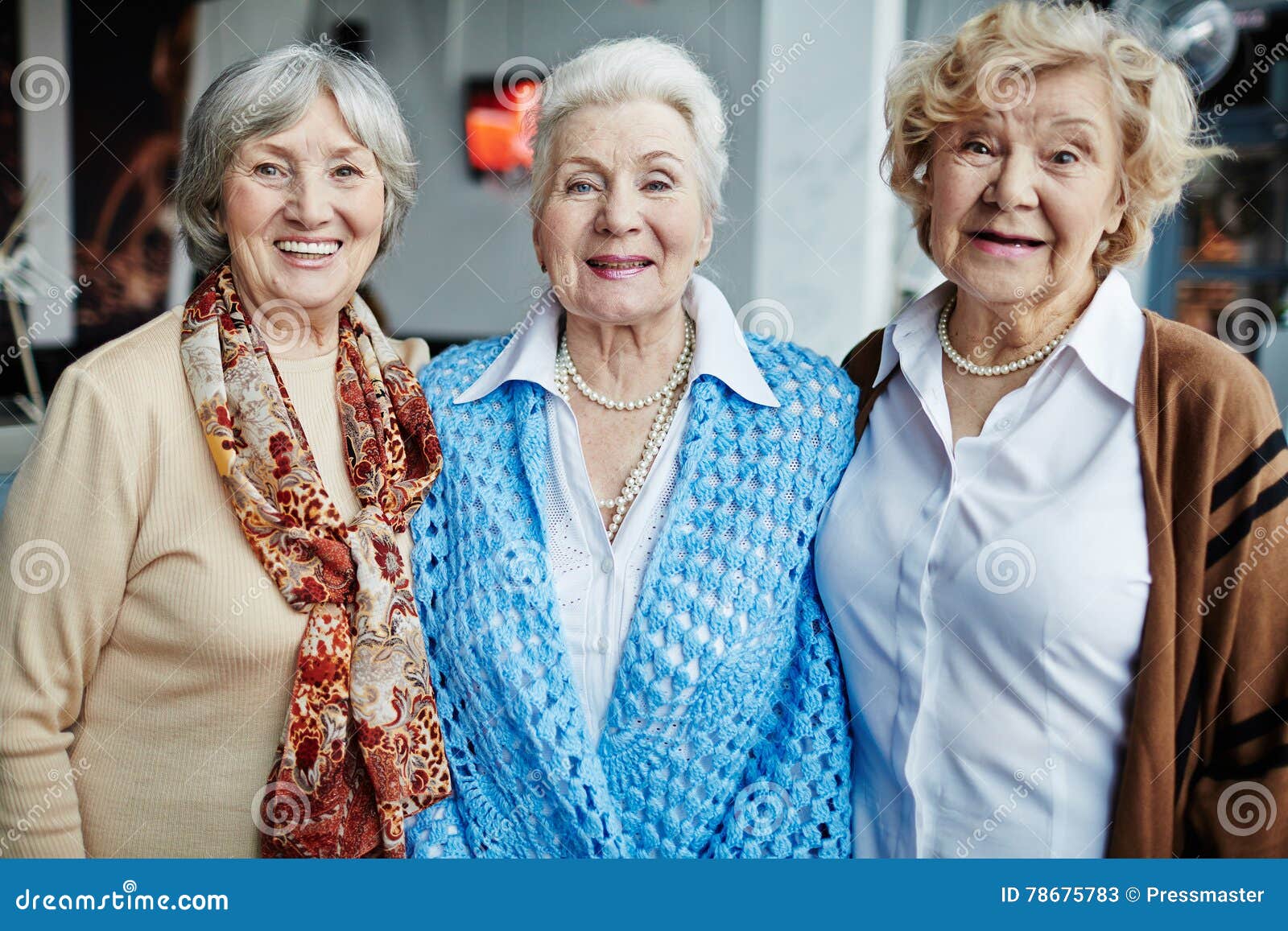 Mature Grannies Com