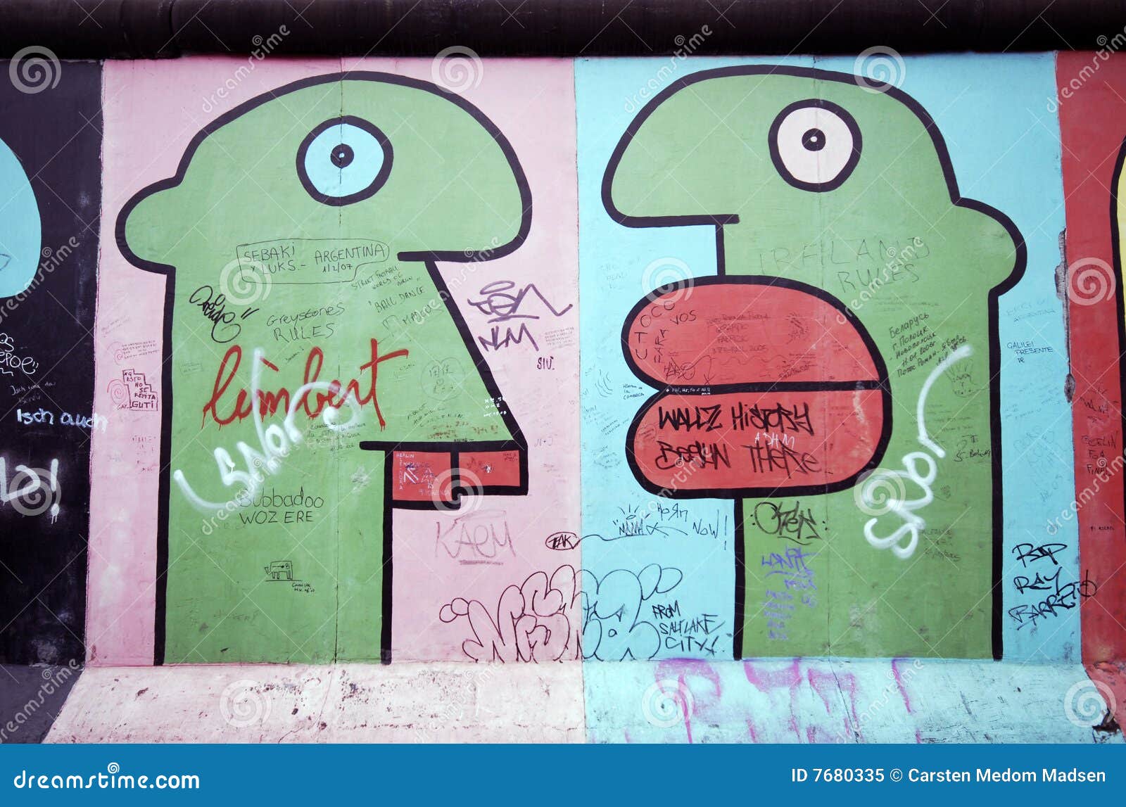 Mauer-Graffiti redaktionelles bild. Bild von deutschland ...