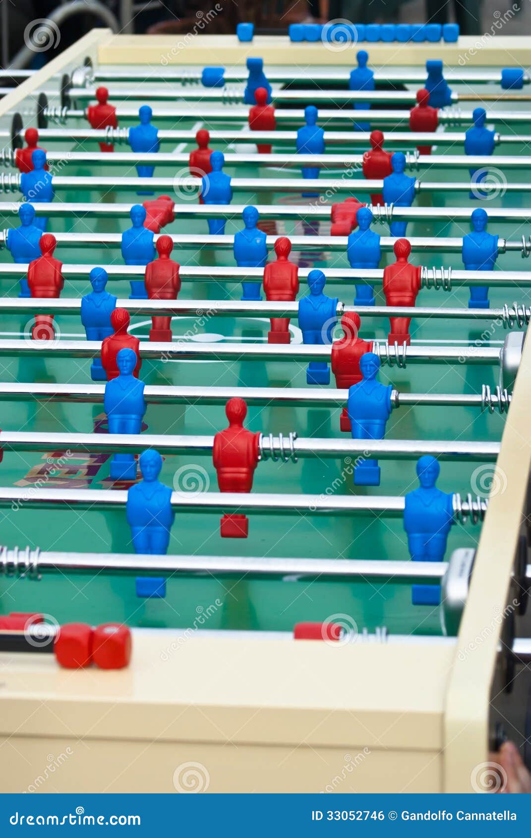 Maxi Tabelle foosball stockfoto. Bild von punkte, lustig 33052746