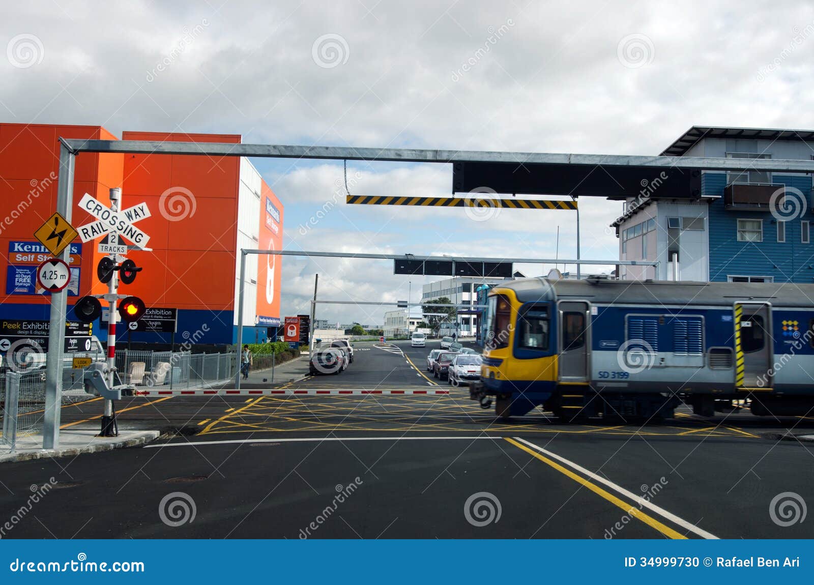 MAXX Train in Auckland New Zealand Editorial Image - Image of district ...