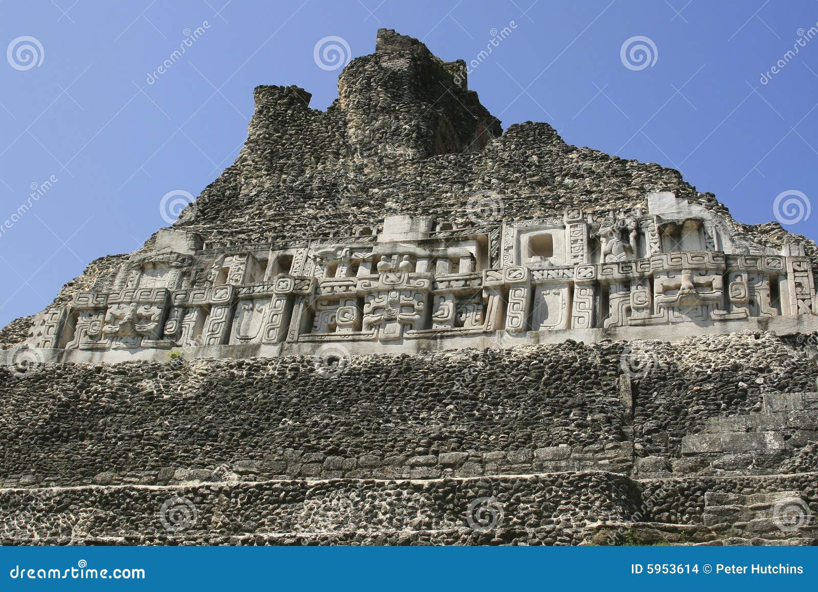 mayan ruin in belize