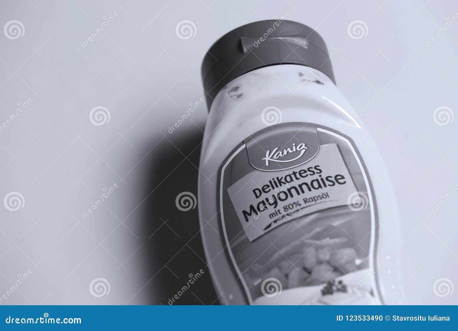 [Super günstig ☆ Auf 8 Tage begrenzt] Mayonnaise Sauce from Kania, - of mayonnaise, ingredient: Image Editorial 123533490 Isolated Image