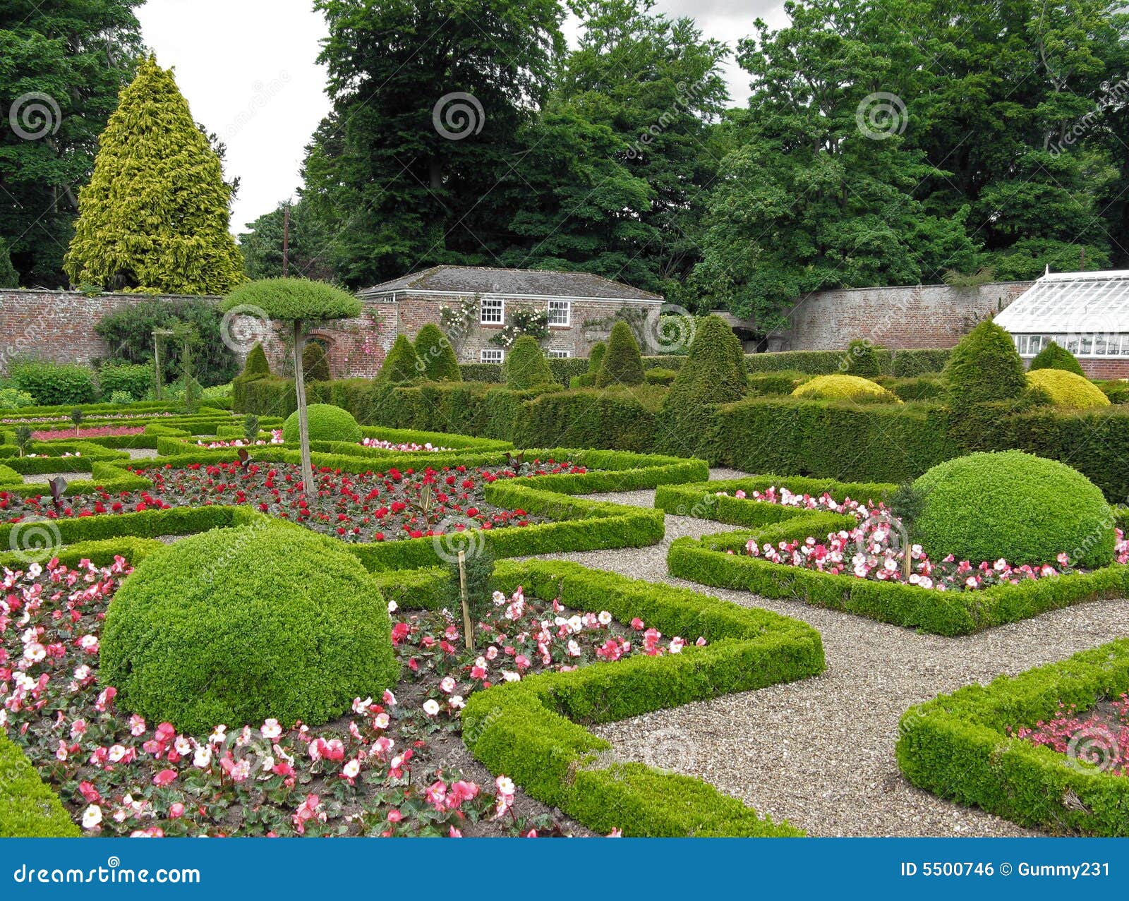 Maze Garden Royalty Free Stock Image Image 5500746