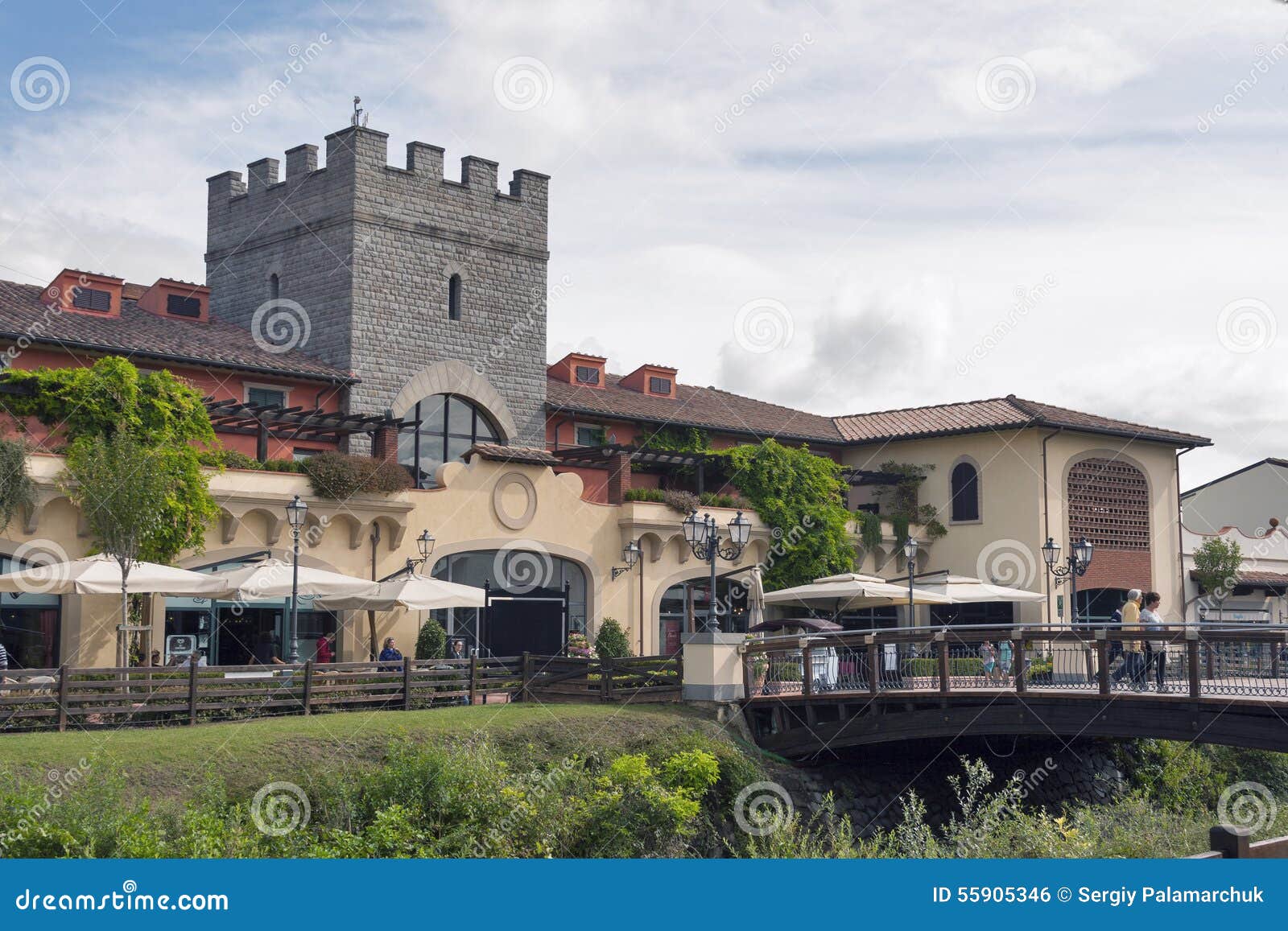 McArthurGlen Designer Outlet Barberino In Italy Editorial Photo - Image of discount, consumer ...