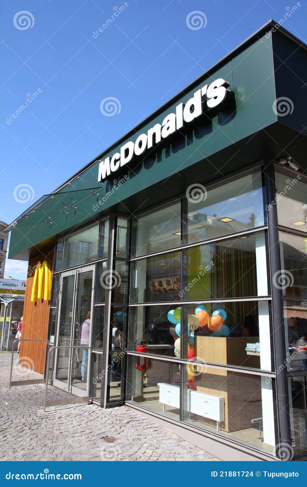 McDonalds restaurant editorial stock image. Image of industry 21881724