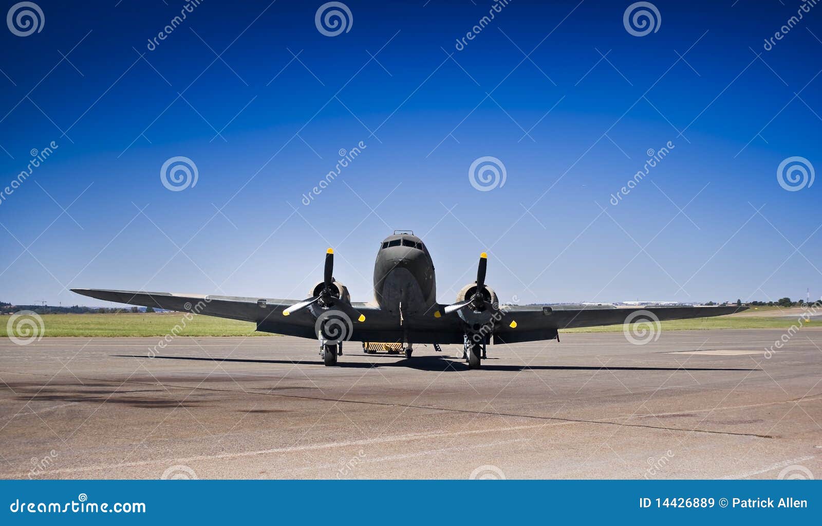 mcdonnel douglas dc-3 c-47a
