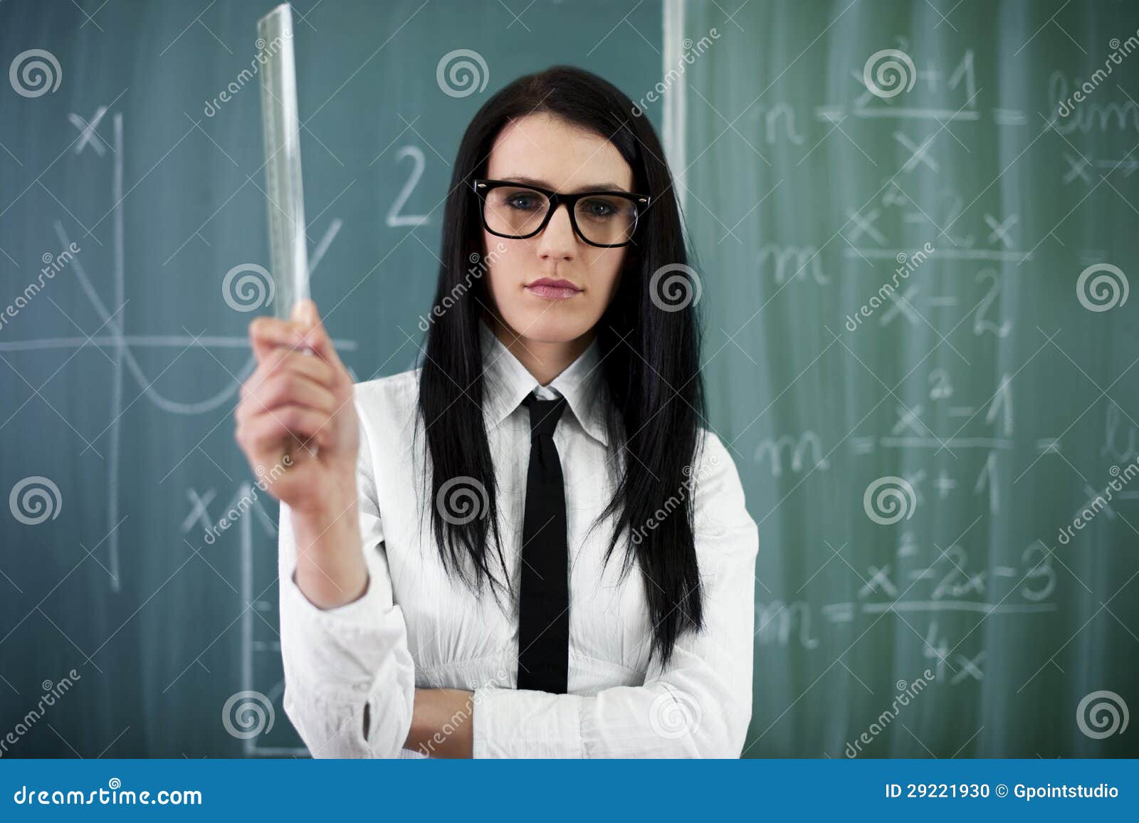 How to Deal With a Mean Teacher (with Pictures) wikiHow
