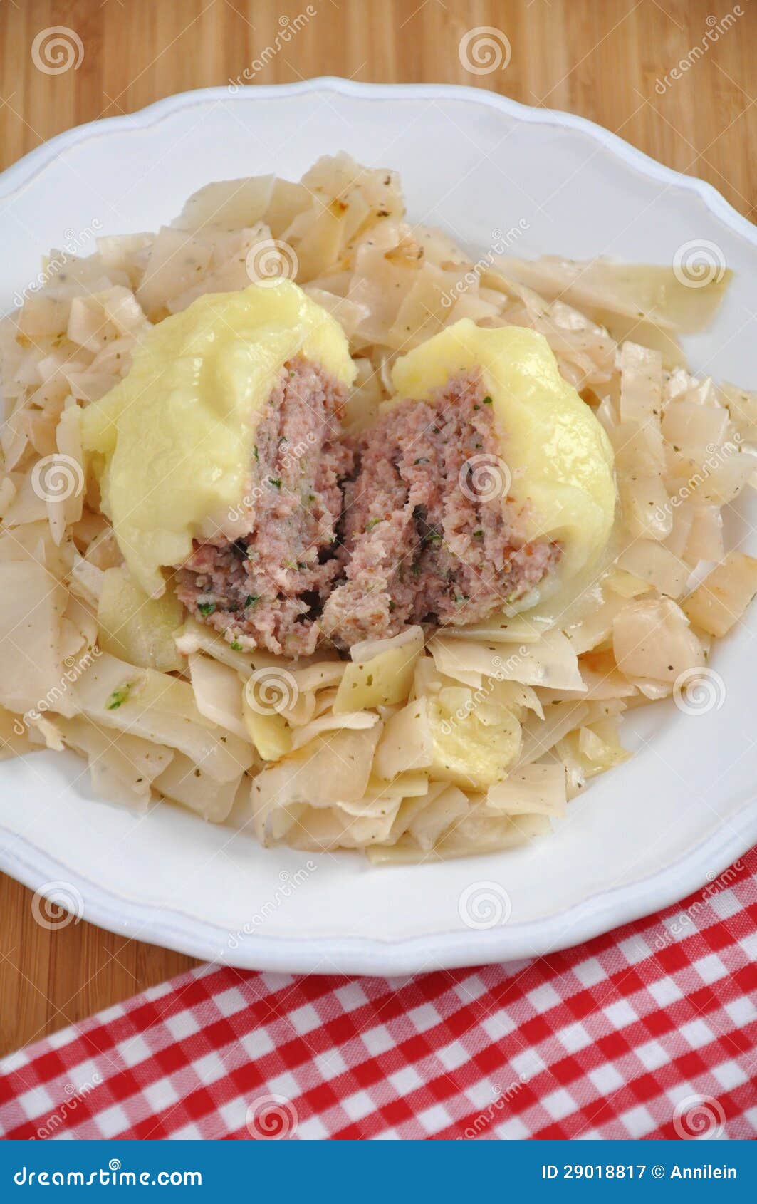 Meat stuffed dumplings stock image. Image of herb, german 29018817