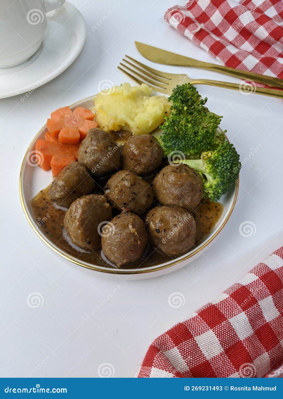 Meatball and Mash Potatoes on White Background Stock Image Image of vegetable, meal 269231493