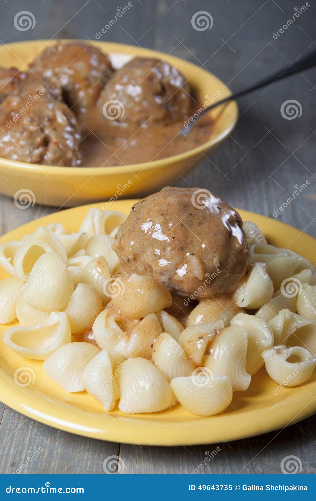 Meatballs with Pasta with Tomato Sauce . Stock Image Image of preparation, heap 49643735