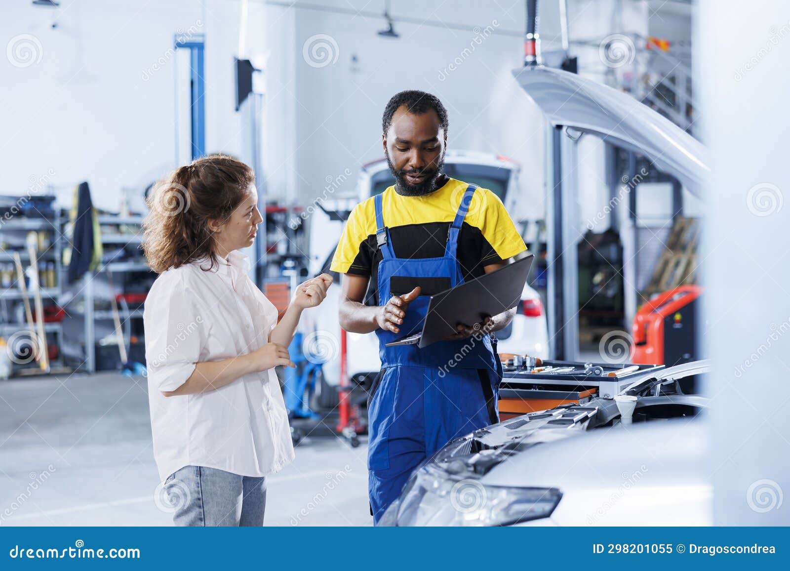 Mechanic Calculates Car Engine Fix Costs Stock Image Image of faulty, components 298201055